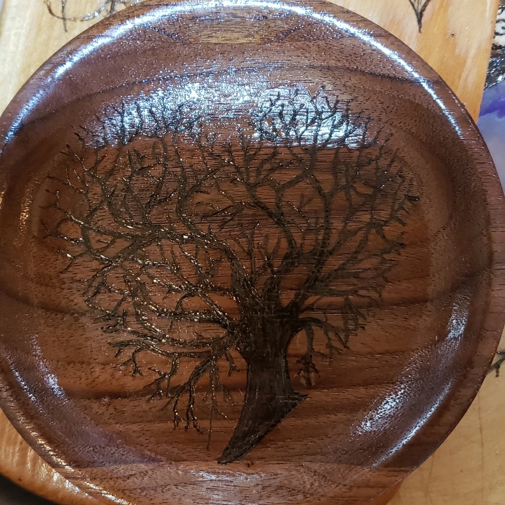 Wood bowls with burned designs